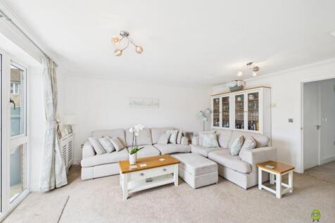 Living Room 2 James Hillier EweMove Bexley and Dar