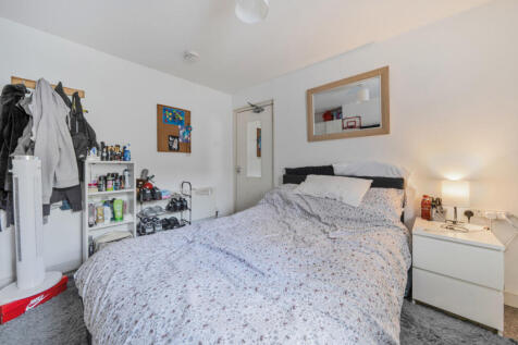 1355293-10-68c821...