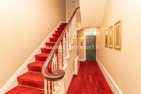 Reception Hallway im