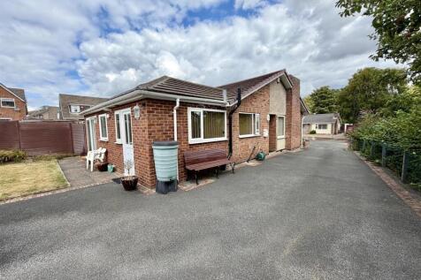 Bramleys Estate Agents - Overhall Road - Mirfield