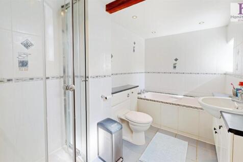 7ac3d428-The-Barn-Addersgate-Lane-04232025_165318.