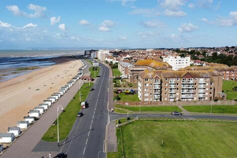 DRONE 2 - Homewarr House.jpg