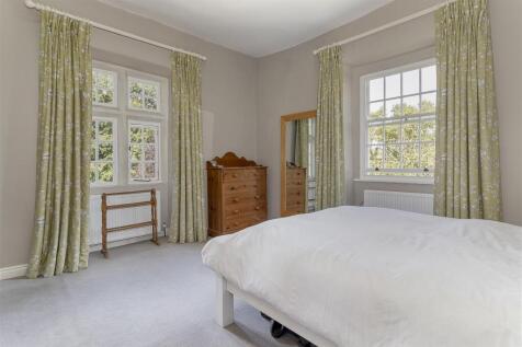 Master Bedroom - A.jpg