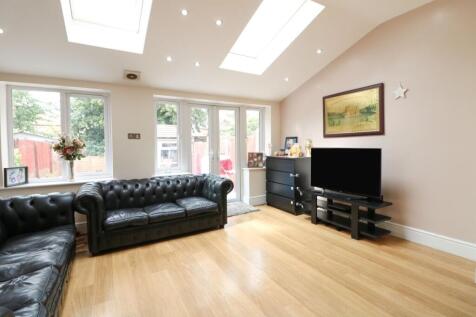 Family Room/ Rear Re