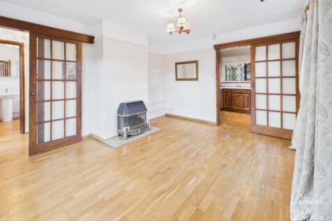 CAM02127G0-PR0367-STILL008