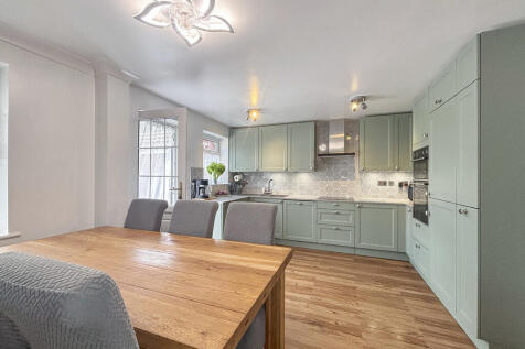 Kitchen/Dining ro...