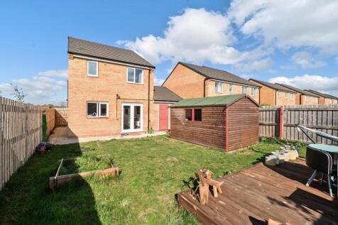 REAR OF THE PROPERTY.jpg