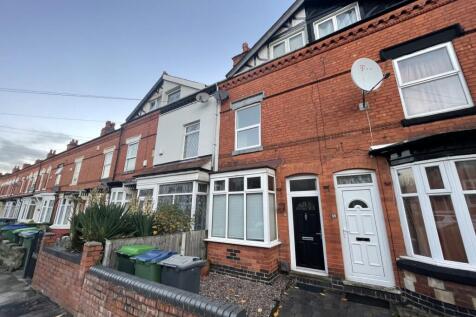 A recently refurbished Three bedroom terraced house with a neutral finish throughout. House is situated just off Bearwood high street with many ameneties close to hand.