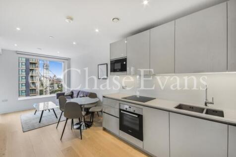 Large studio apartment with a balcony in Elephant Park SE17. Elegant and bright, the apartment is airy and spacious and well planned with ample sleeping quarters. There is a sizeable stylish kitchen/