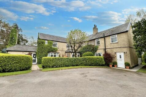 5 bed, 2 bath Farm House in Manchester - Photo 21