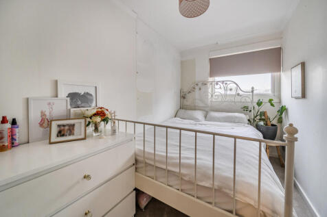 1387398-7-6931aaf...