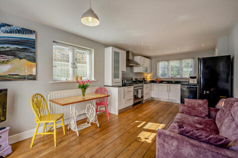 8643242-interior2...