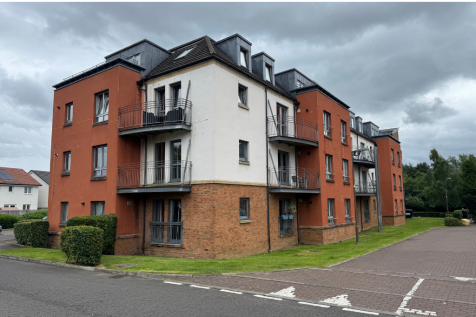 2 Bedroom Flat in EH54 7EX