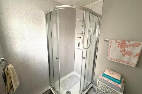 thumbnail_image2 (4).jpg