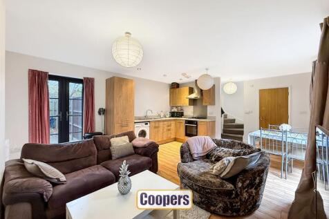 Kitchen/Living Room