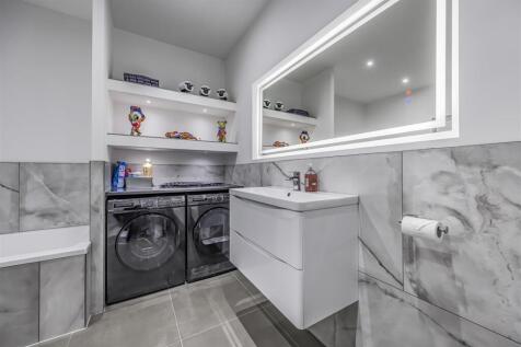 31 Lovedean Lane, Waterlooville-PorticoMarketing-S