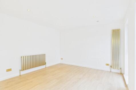 CAM05526G0-PR0021...