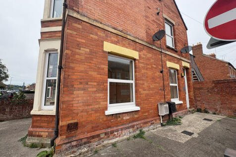 Ground Floor Entrance