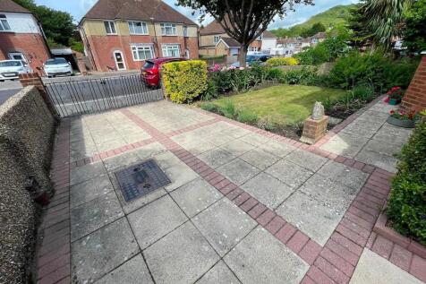Driveway.jpg