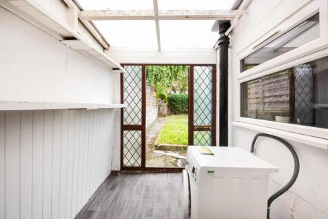 16 St Kildas Road, Bath-8.jpg