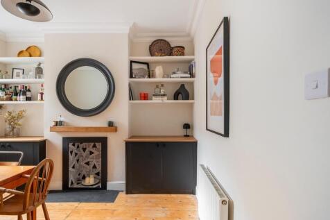 8V8ARD - Dining Room D.jpg