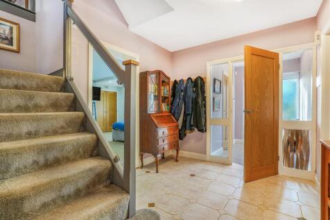 6 Bugbrooke Road, Gayton