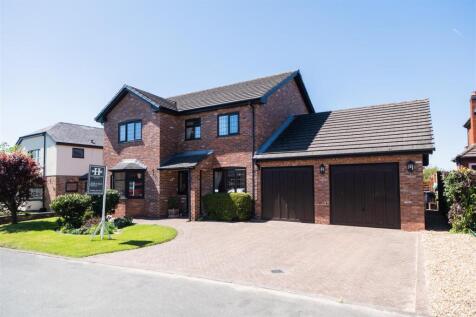 21 Peacock Avenue-2-041.JPG