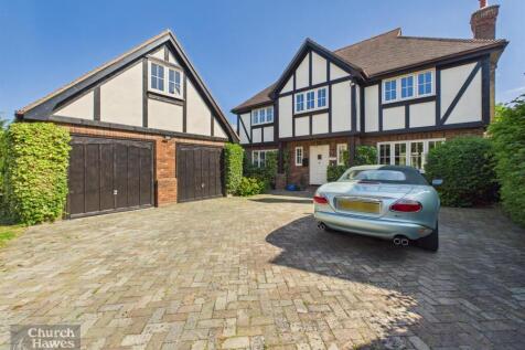 DOUBLE GARAGE
