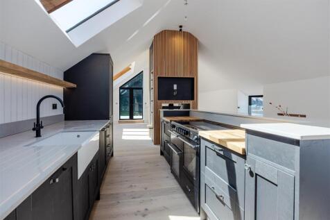 07 - Butterwell Barn.jpg