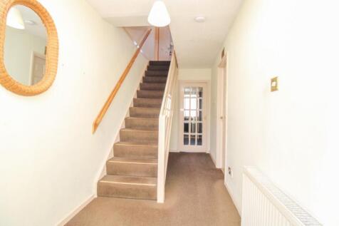 HALLWAY-2.jpg