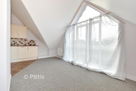 Kitchen/ Living Area
