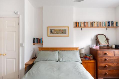 0P7MSP - Bedroom A.jpg