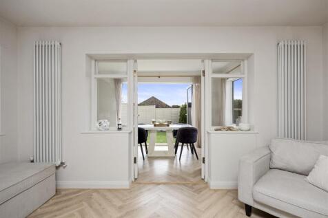 Kitchen/Living Room
