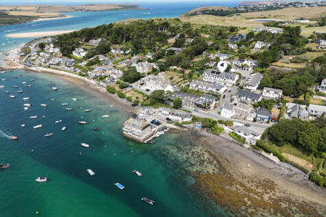 16 Slipway Cottages