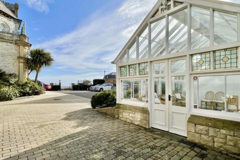 Residents Conservatory