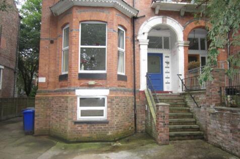 Excellent, spacious, studio flat. Great location next to Alexandra Park. Close to City centre. Separate sleeping area & mezzanine storage area. Superb shower room and fitted kitchen with all appliance