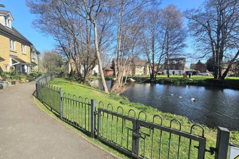 4 Caswells Mews Mill Pond.jpg