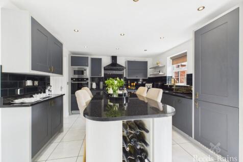 Kitchen/Dining/Famil