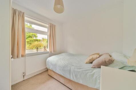 Abbotts Park Bed 4.jpg