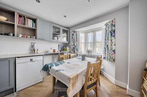 Kitchen/Dinning Room