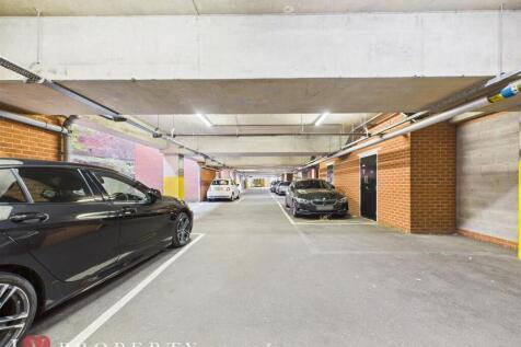 CAM05016G0-PR0106-ST