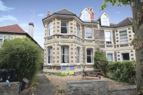 A fantastic one bedroom property in Redland with wonderful views across Bristol.
