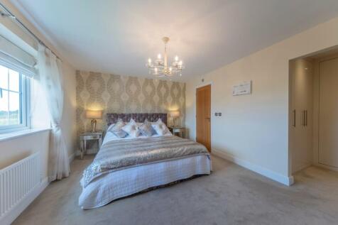 22 Furber Close-027.JPG