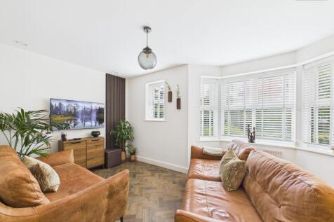 Kitchen/Living/Dining Area