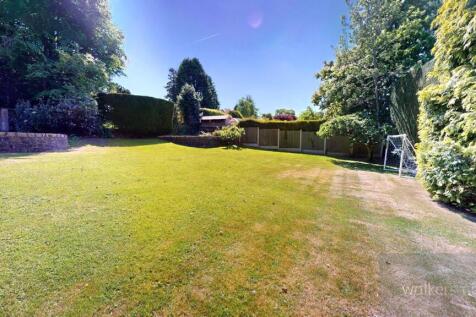 15-Breary-Lane-East-05272025_160454