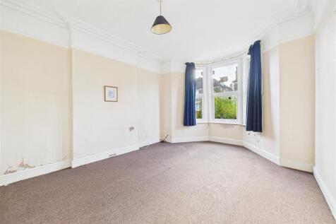 10, Cranbrook Road Bristol, BS6 7BN | Hollis Morga