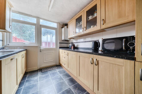 1389022-6-69400b1...