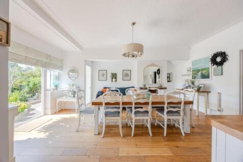 Kitchen / Family Room