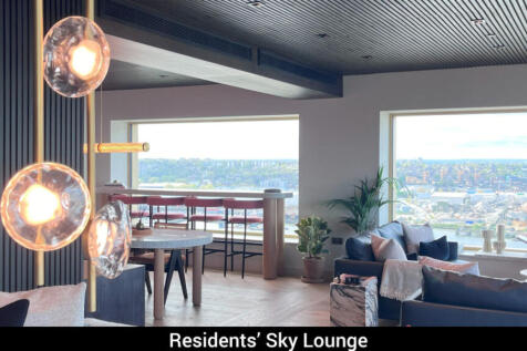 Residents&#39; 16th Floor Sky Lounge