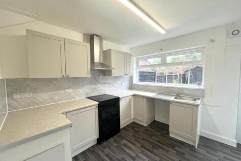 ZERO DEPOSIT SCHEME AVAILABLE - PLEASE ASK FOR DETAILS ABOUT REPOSIT. Abode are delighted to present this beautiful three bedroom semi-detached property to let. Offering large driveway to allow 2 cars
